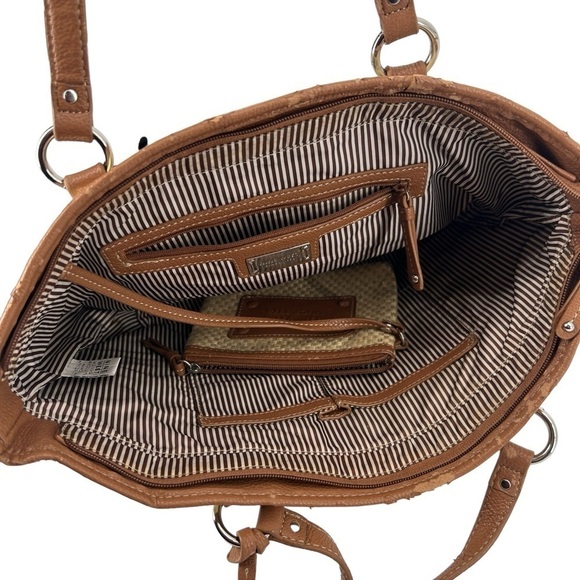 Nine West Gold Silver Shoulder Bag Purse - Picture 5 of 7